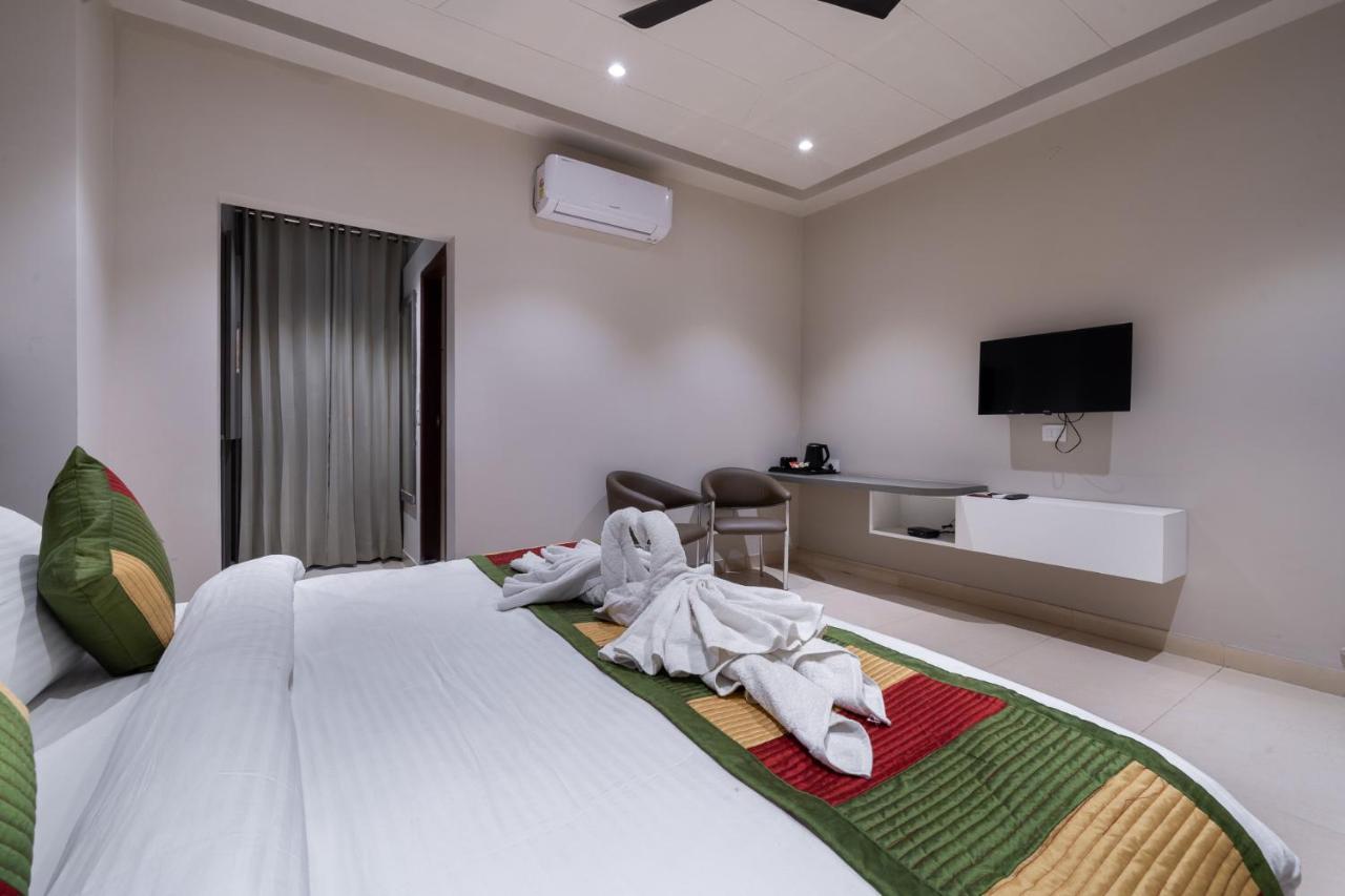 The Florence Resort Jaipur Ngoại thất bức ảnh