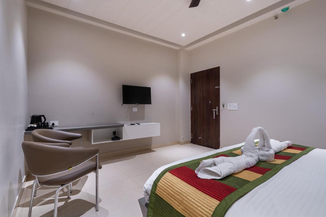 The Florence Resort Jaipur Ngoại thất bức ảnh