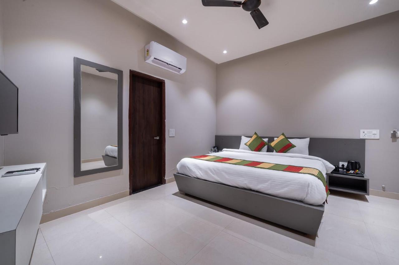 The Florence Resort Jaipur Ngoại thất bức ảnh